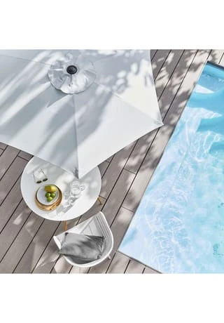 BUTLERS® SIESTA Sonnenschirm Mit Kurbel Ø180cm Hellgrau 4 BUTLERS® SIESTA Sonnenschirm Mit Kurbel Ø180cm Hellgrau – Bild 2